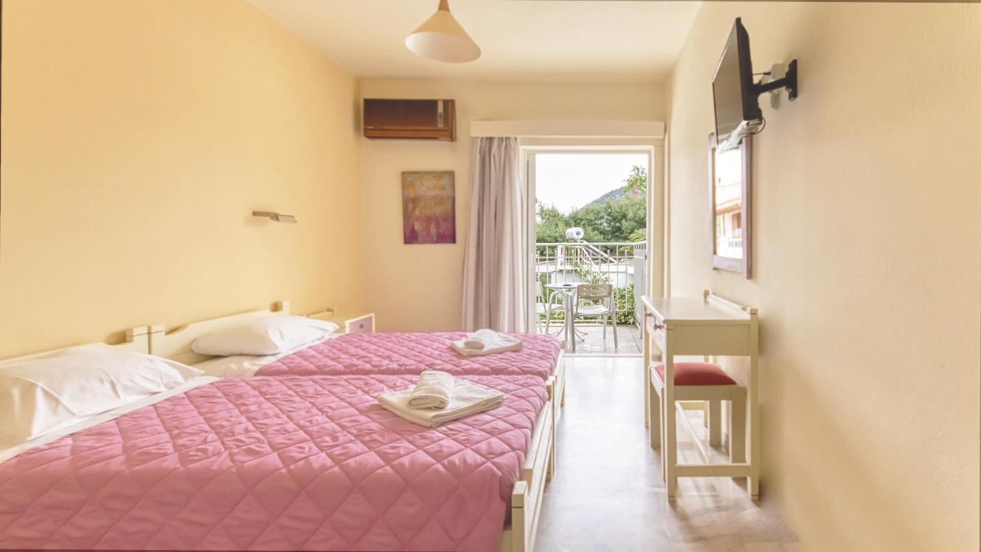 Akrotopi Apartments & Studios Tolón Extérieur photo